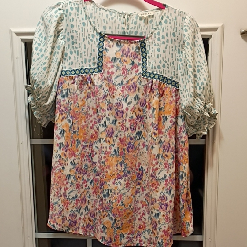 Jodifl Multicolor Patterned Blouse - image 1